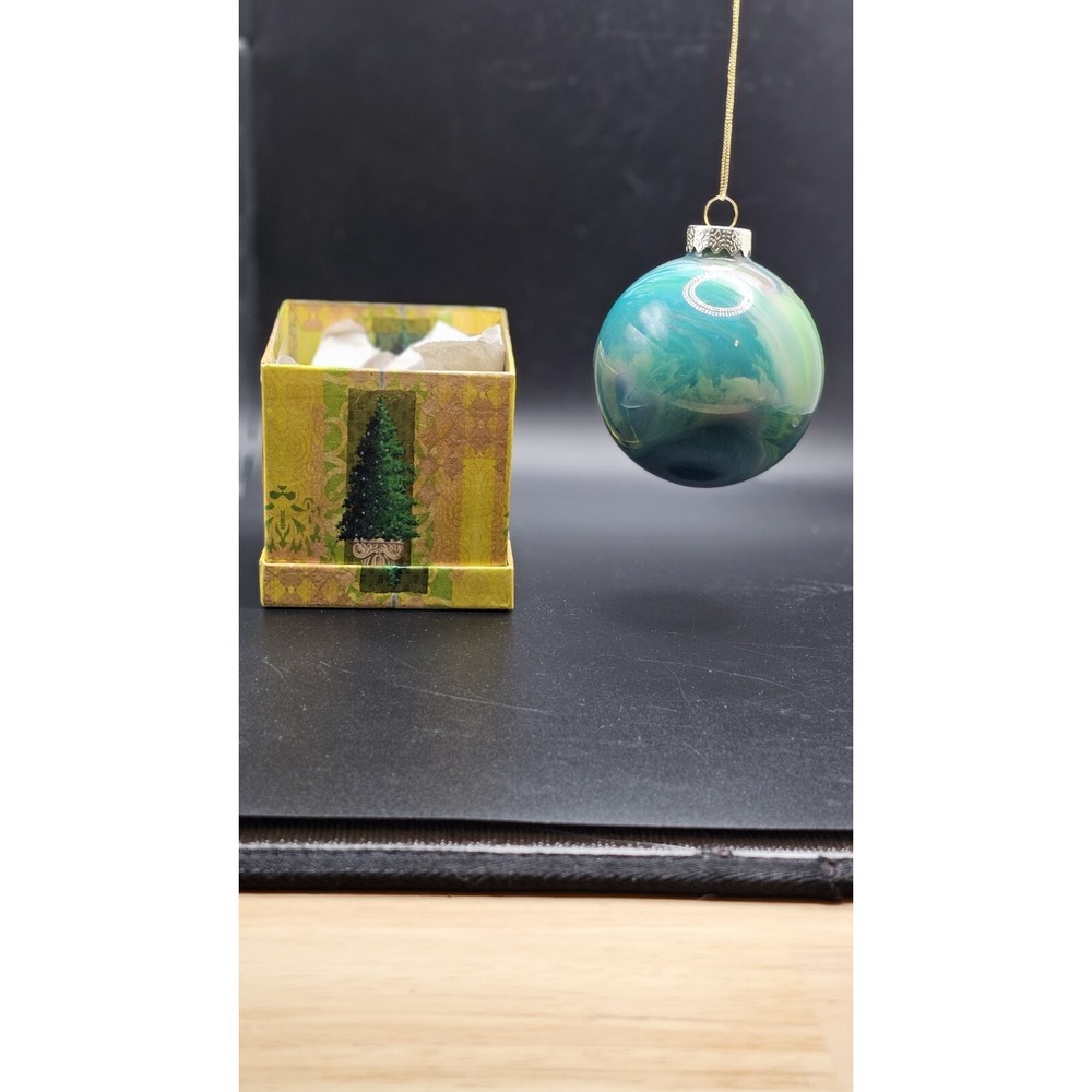 Lindy Bowman Ornaments‎ With Decorative Storage Box